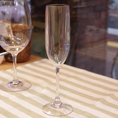 入荷待ち 割れないシャンパングラス キッチンパラダイス