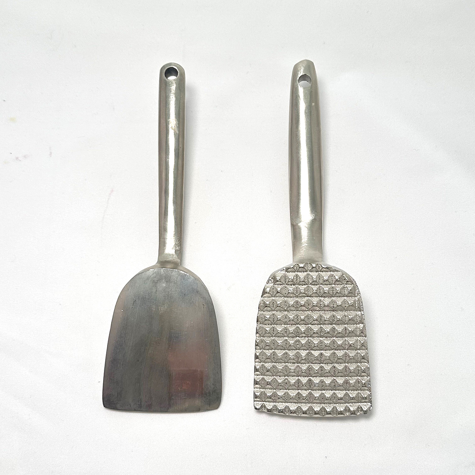 <span>鉄製肉たたき</span>3960円